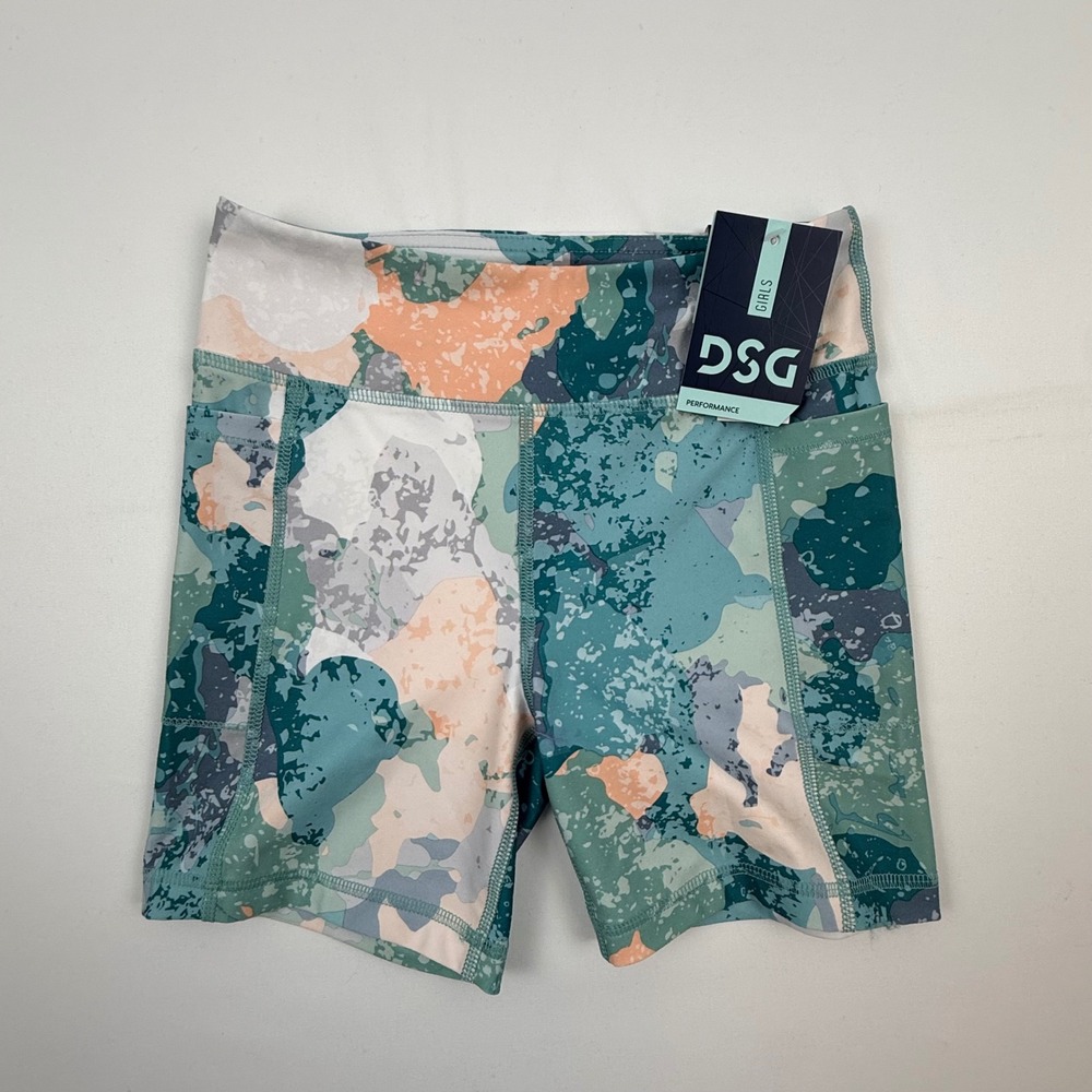 DSG Girls Performance Mid Rise Bike Shorts Sandy Camo Green Size M 10-12 NEW